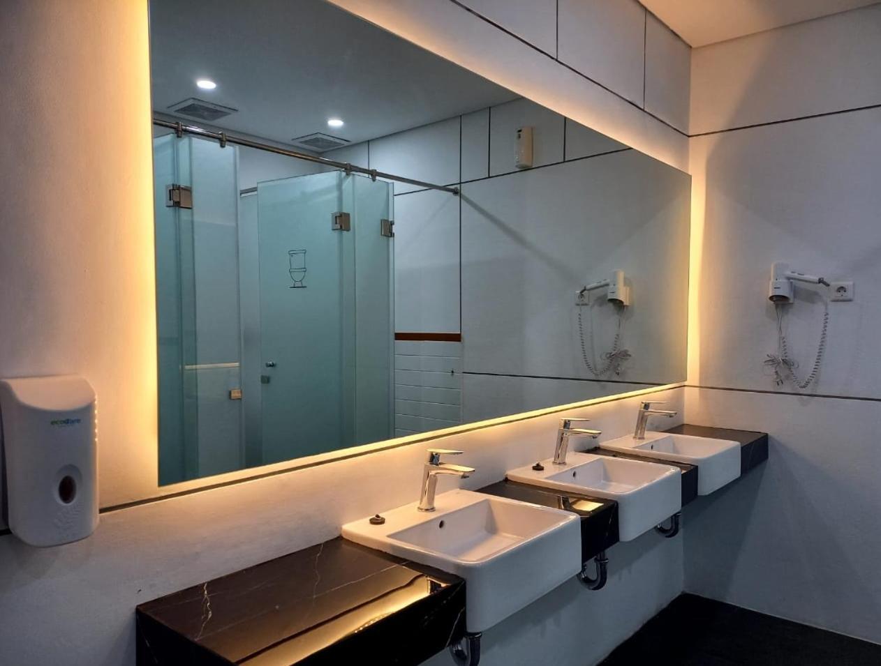 Nindya Biodistrict Hotel Bandung Extérieur photo